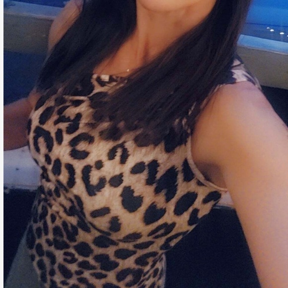 Leopard Animal Print Cut out One Shoulder Top - Picture 4 of 4